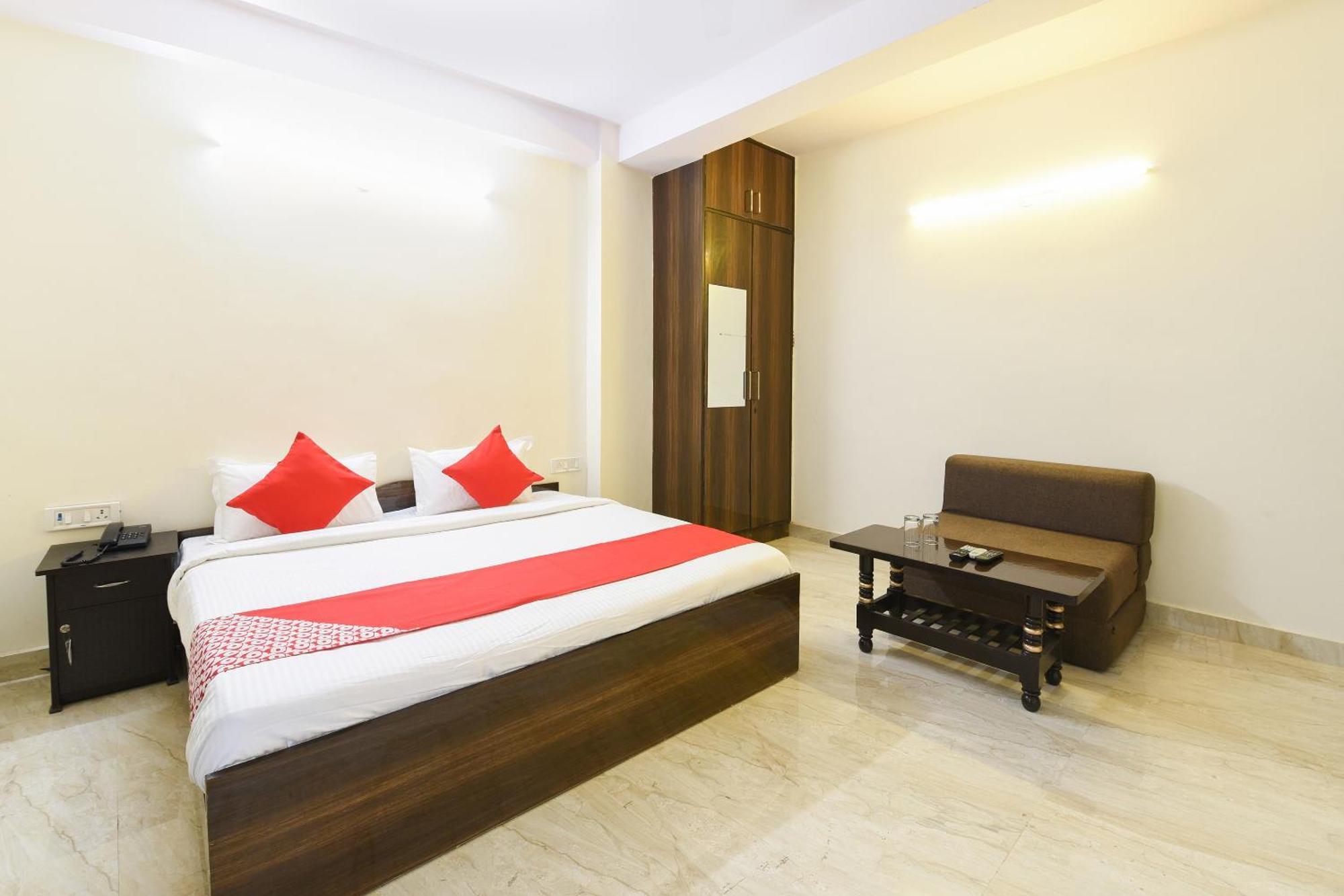 O Club Residency Hotel